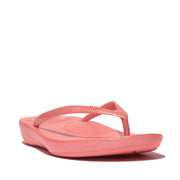 FitFlop iQushion Pearlized Ergonomic Thongs Coral